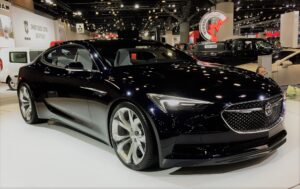 Unikalus žvilgsnis į įspūdingą "Buick"