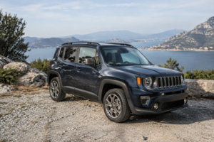 „Jeep“ planuoja grąžinti „Renegade“ į Europos SUV gamą
